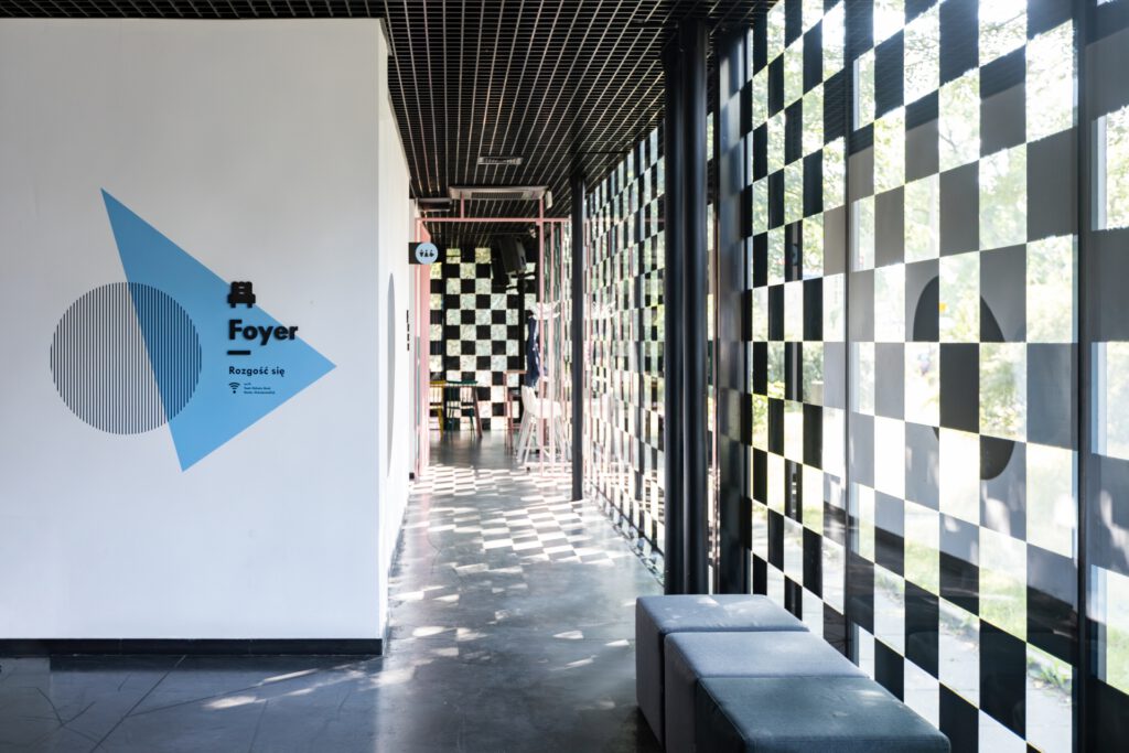 Teatr Ochoty space branding wayfinding