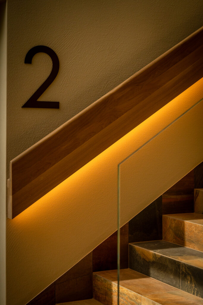 Floor number in Hotel Glar