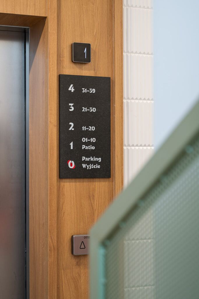 Elevator carrier in residential building