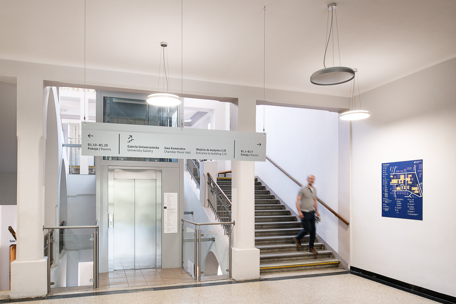 Wayfinding system inside the Silesian University in Cieszyn