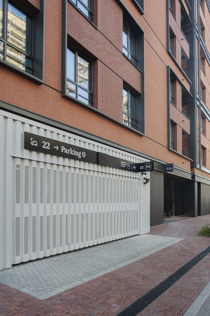 Signage above the entrance to the parking DOKI