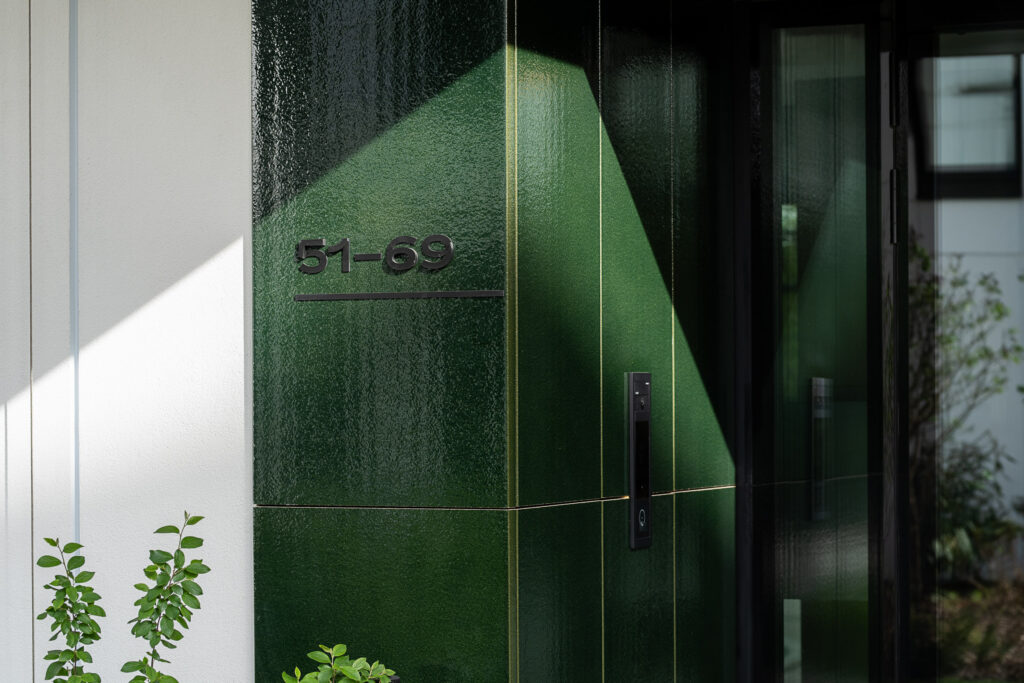 Wayfinding system Młyny Mogilska Noho Investment entrance