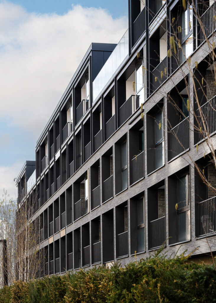 System informacji wizualnej Noho Investment Młyny Mogilska projekt architektoniczny