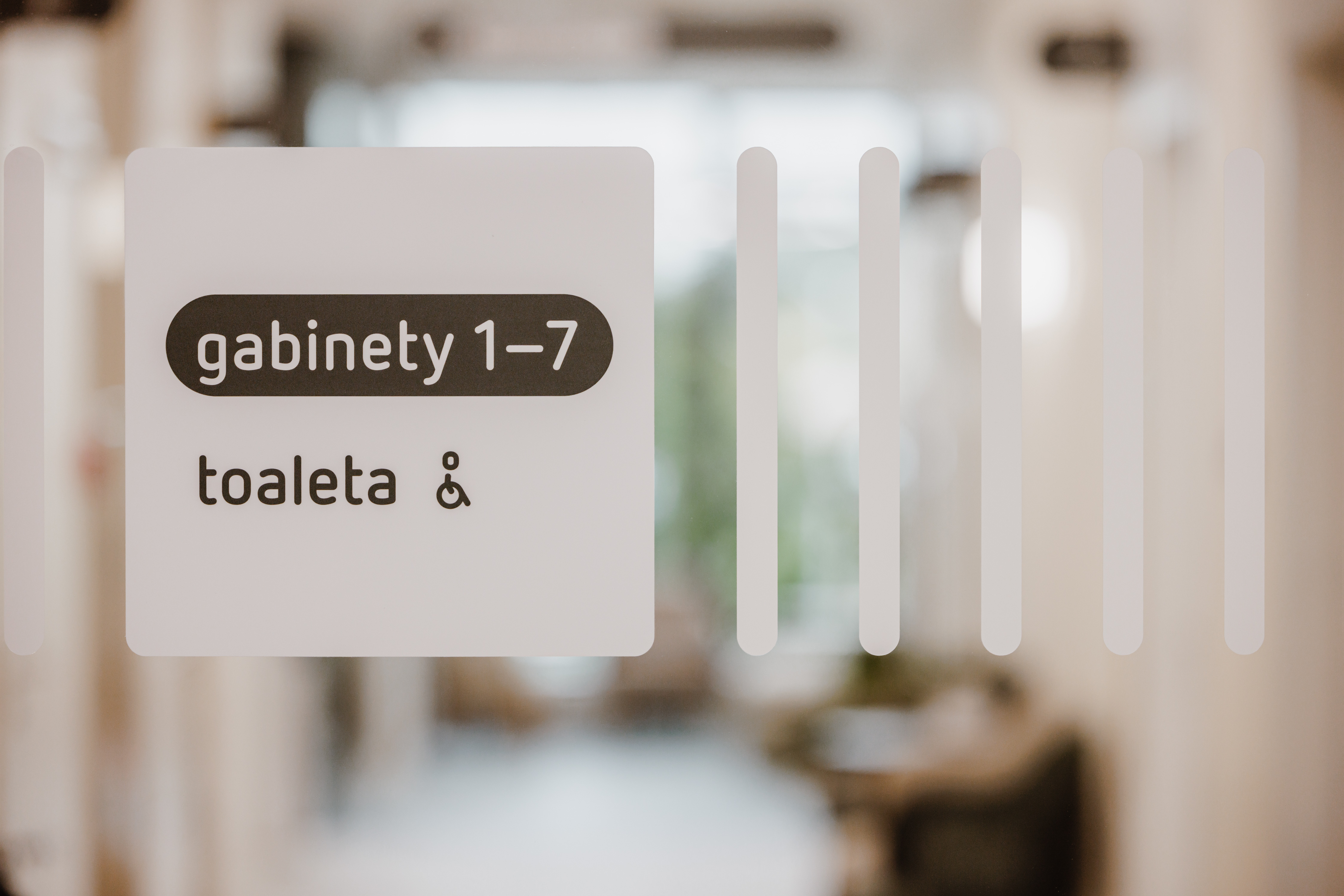Wayfinding system informacji wizualnej LUX MED nowy standard