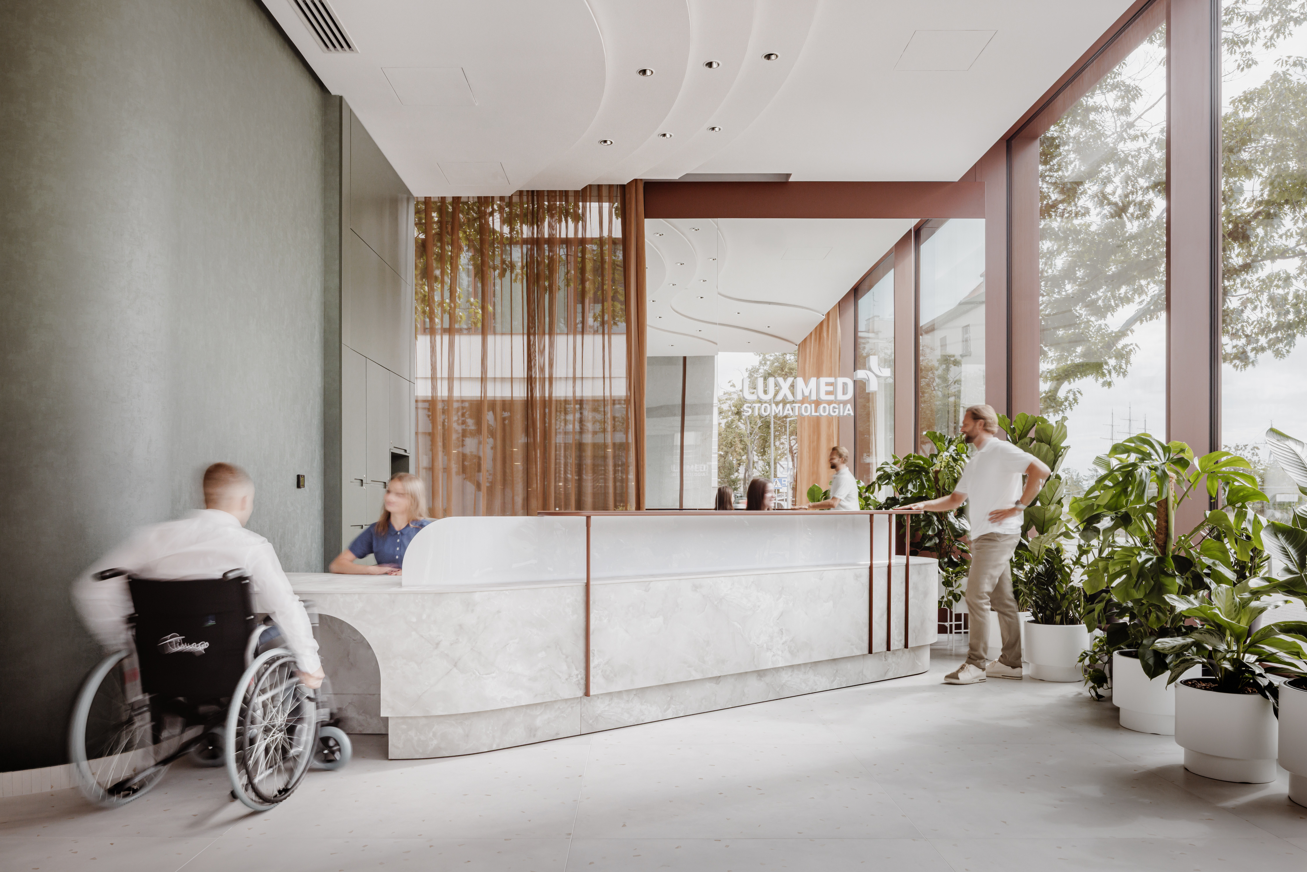 LUX MED new wayfinding standard reception signage