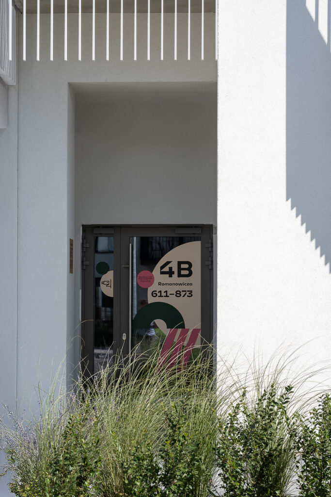 Wayfinding system residential building entrance to the building