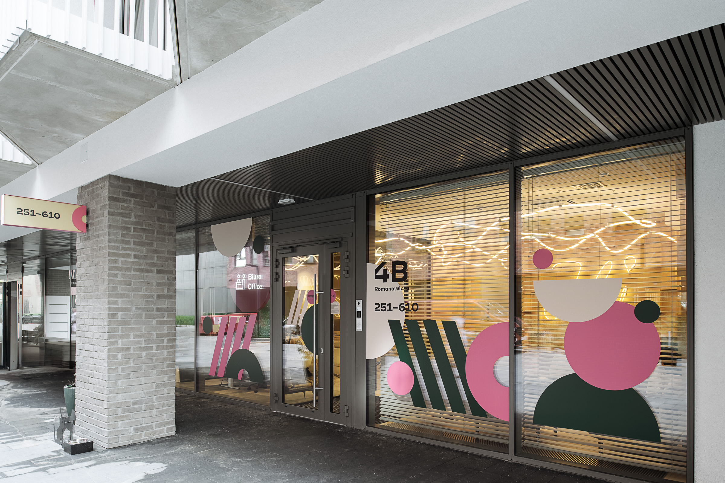 Leitnung Wayfinding system residential building space branding