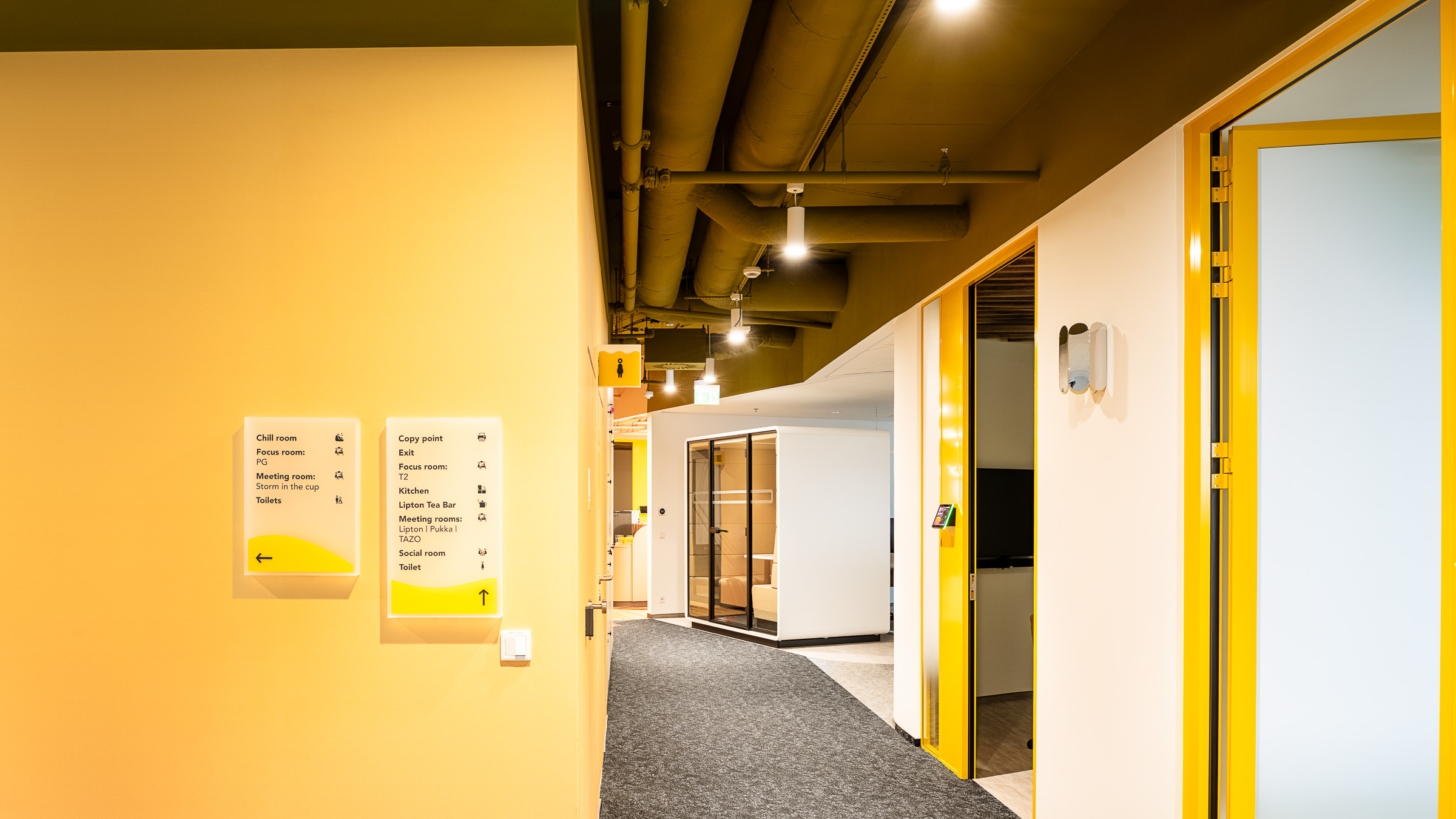 LIPTON Teas and Infusions Global HUB space branding wayfinding oznakowanie biura