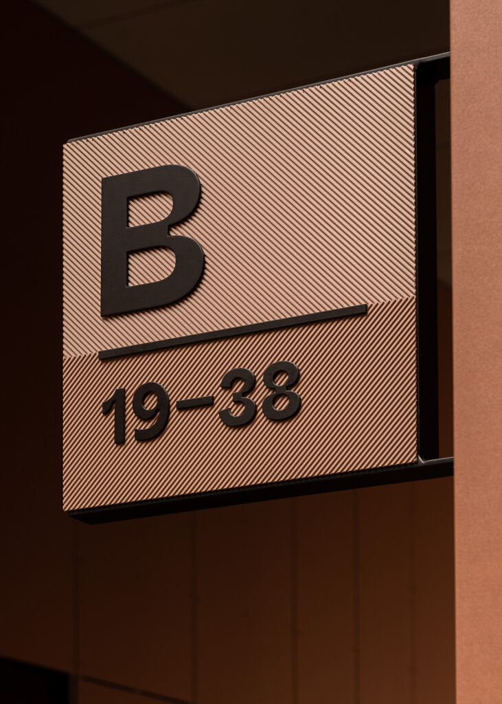 Słoneczne Tarasy w Łodzi nośnik informacji wizualnej