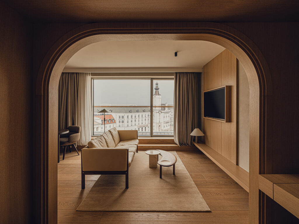 System informacji wizualnej Puro Hotel Stara Warszawa GamFratesi
